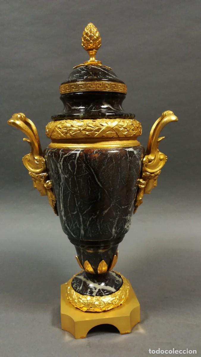 Antig&uuml;edades: TIBOR DE ALABASTRO Y BRONCE CON BA&Ntilde;O DE ORO - Foto 3
