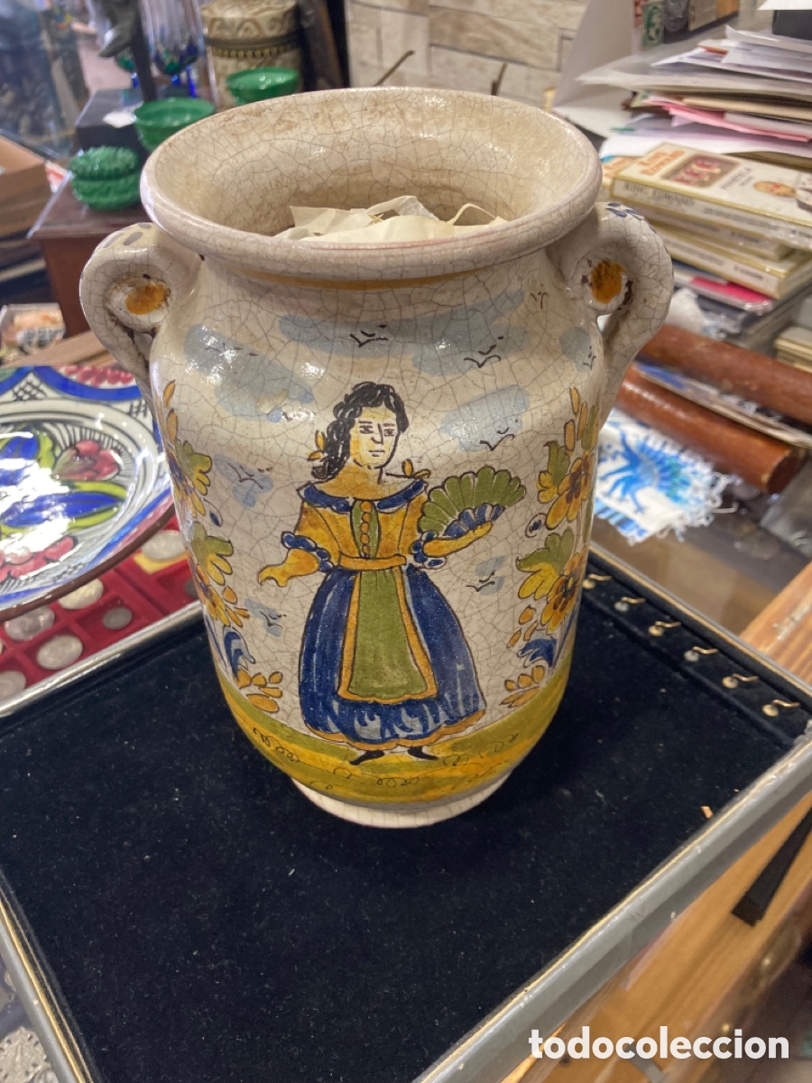 Antig&uuml;edades: Bonito jarr&oacute;n antiguo de Talavera - Foto 1