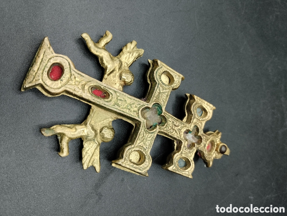 Antig&uuml;edades: Cruz de Caravaca en bronce. 11x6 cms. - Foto 8