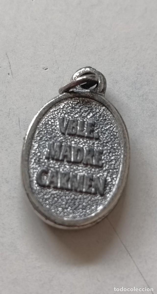 Antig&uuml;edades: Medalla Venerable Madre Carmen - Foto 2