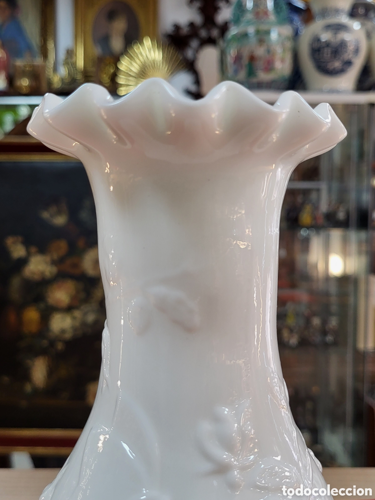 Antig&uuml;edades: JARRON VIOLETERO . OPALINA BLANCA. 21 CM - Foto 3