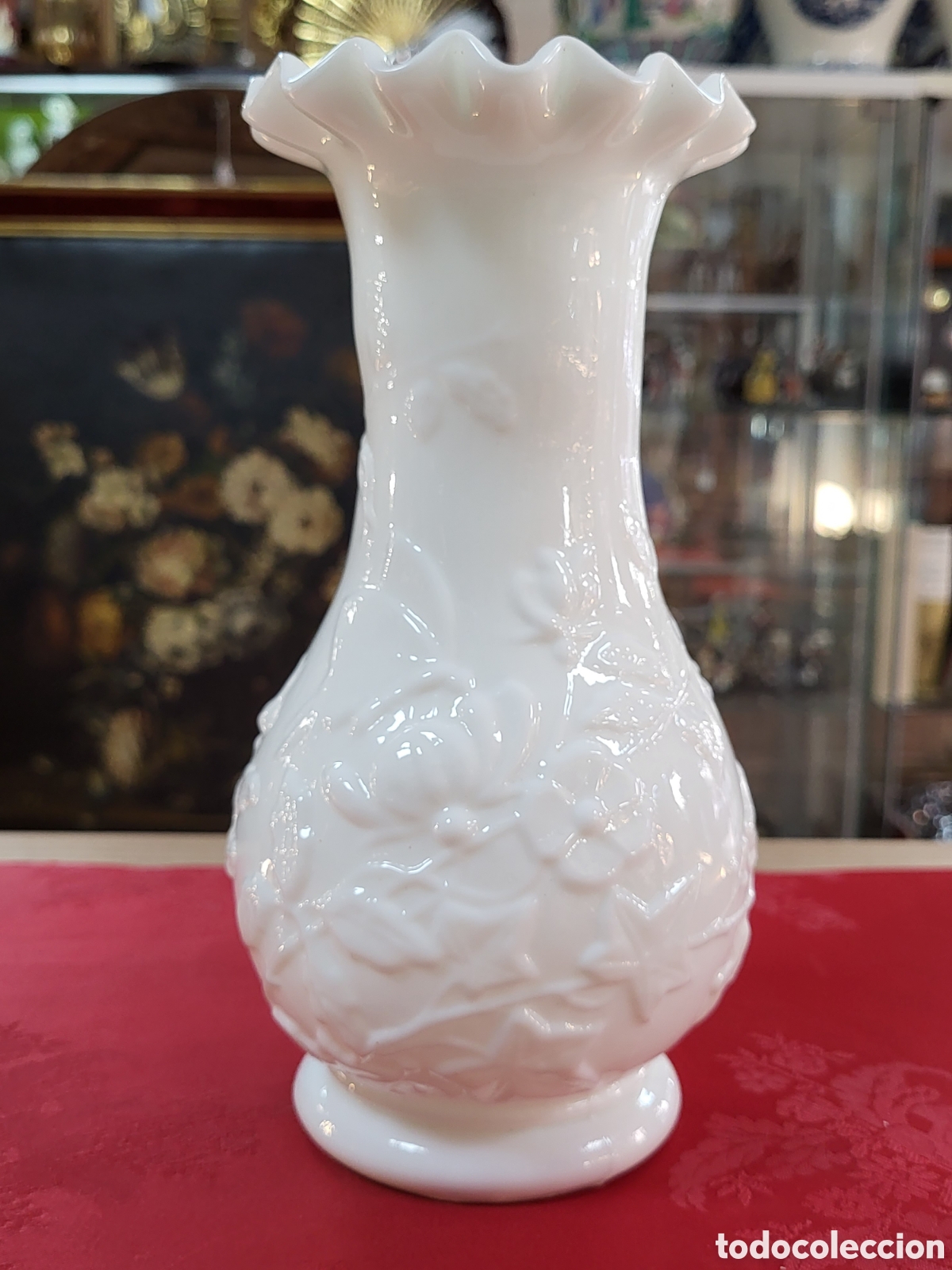 Antig&uuml;edades: JARRON VIOLETERO . OPALINA BLANCA. 21 CM - Foto 1