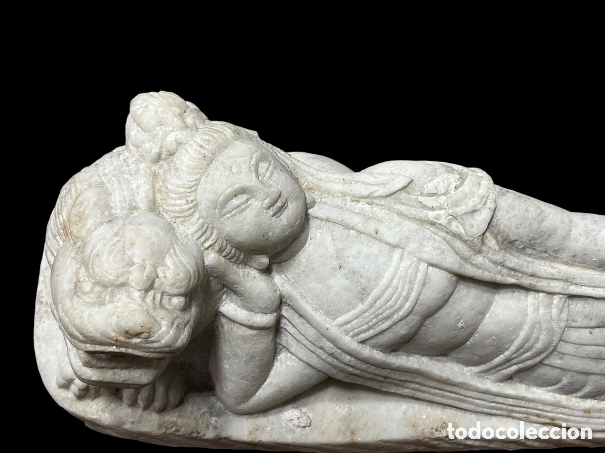 Antig&uuml;edades: Guanyin del s. XIII - Foto 1
