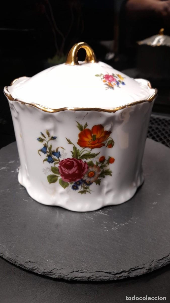 Antig&uuml;edades: BOMBONERA de CERAMICA - Foto 1