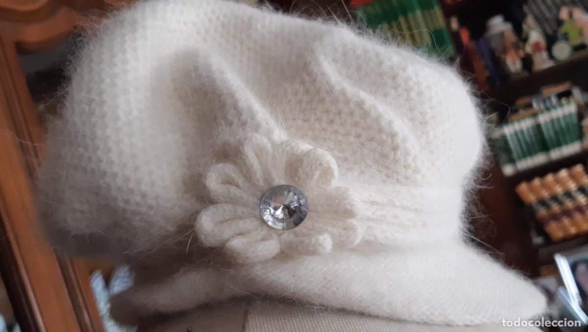 Antig&uuml;edades: BONITO GORRO DE LANA DE ALGORA, BLANCO. - Foto 2