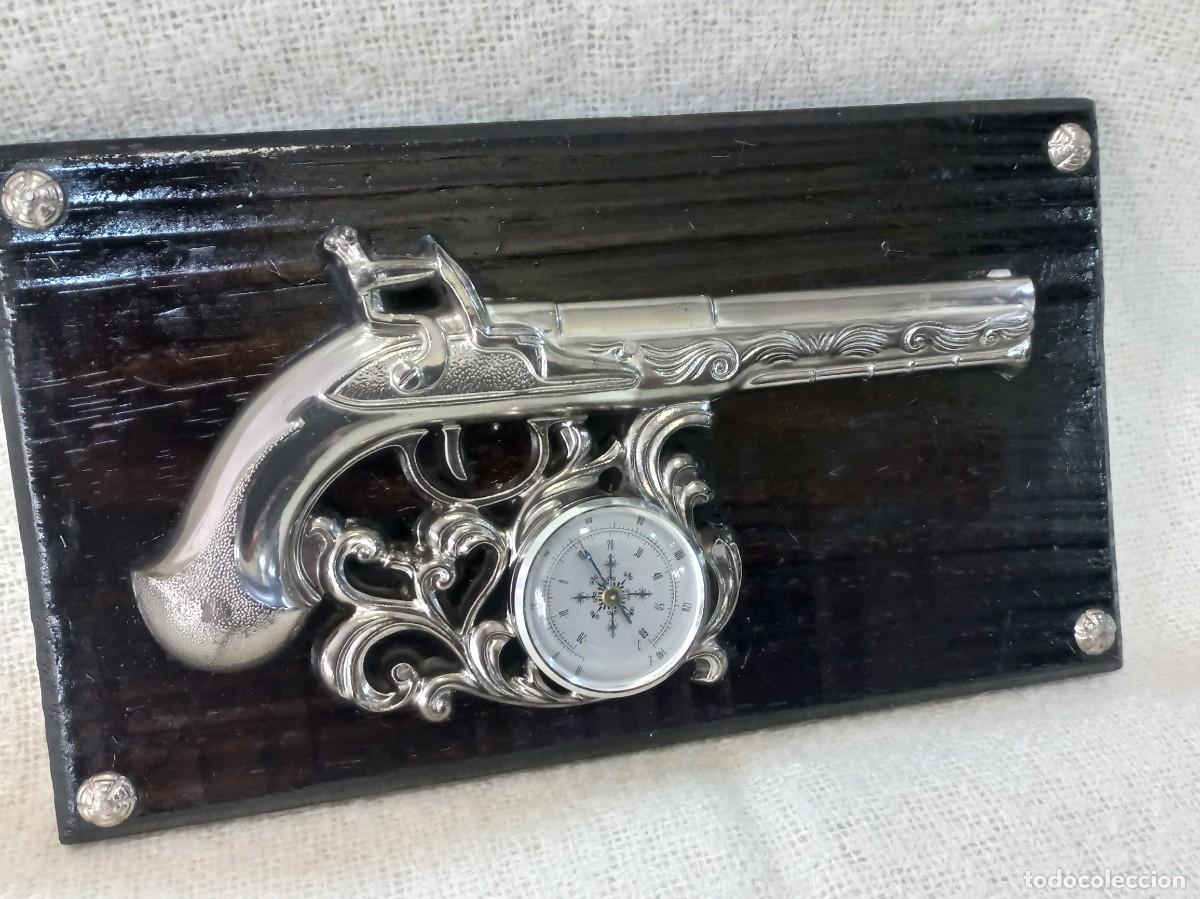 Antig&uuml;edades: TABLA (TERM&Oacute;METRO) pistola - Foto 1