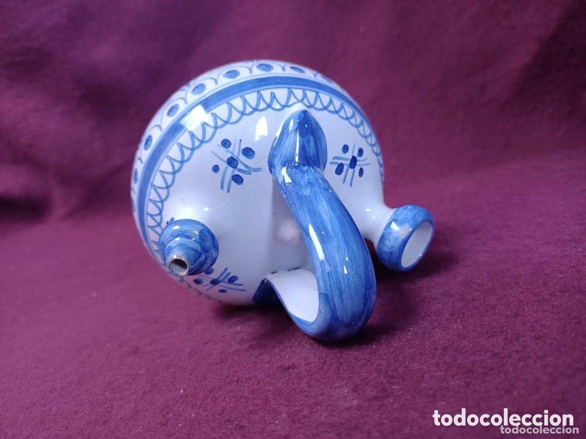 Antig&uuml;edades: BOTIJO DE TALAVERA PINTADO A MANO - Foto 9