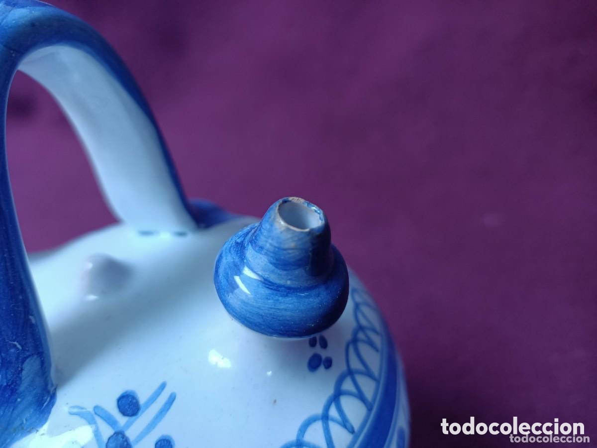 Antig&uuml;edades: BOTIJO DE TALAVERA PINTADO A MANO - Foto 10