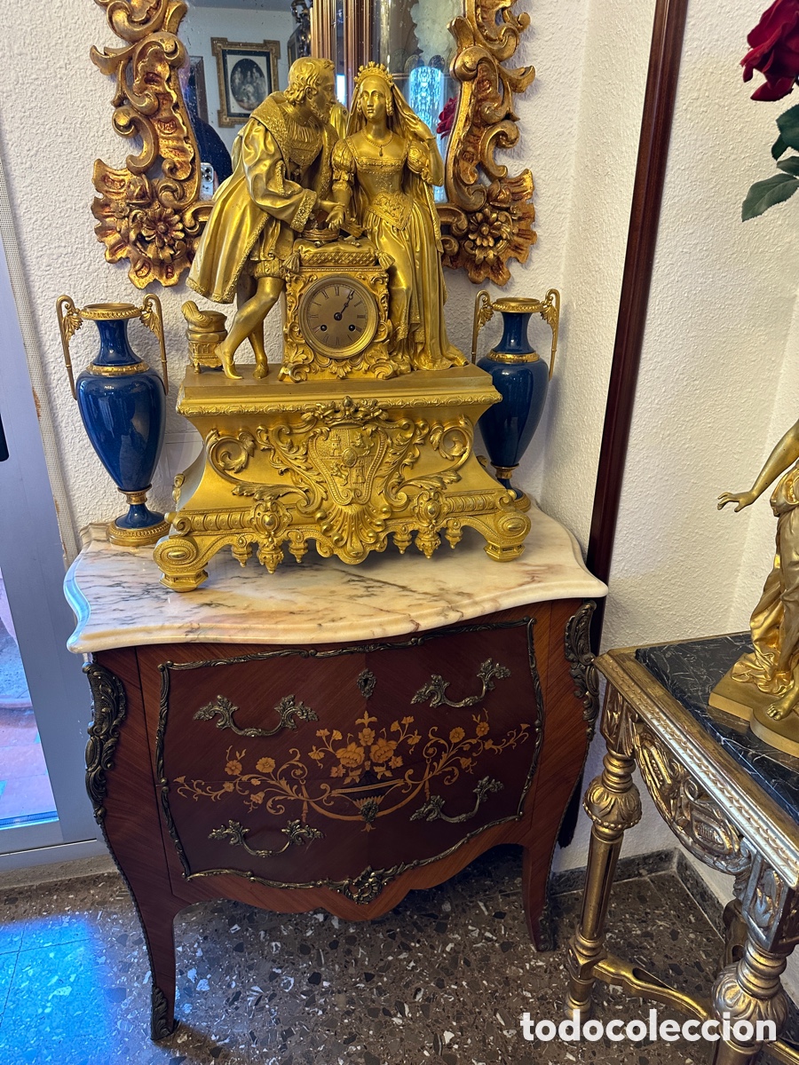 Antig&uuml;edades: C&oacute;moda de madera y m&aacute;rmol - Foto 5