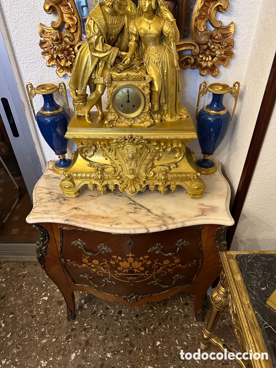 Antig&uuml;edades: C&oacute;moda de madera y m&aacute;rmol - Foto 9