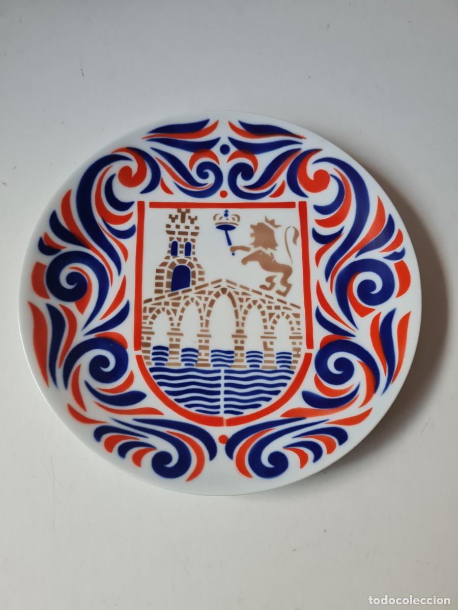 Antig&uuml;edades: SARGADELOS -CASTRO PLATO ESCUDO - Foto 1