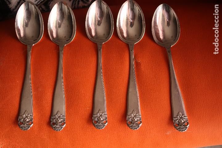 Antig&uuml;edades: 5 cucharas plateadas - Foto 3