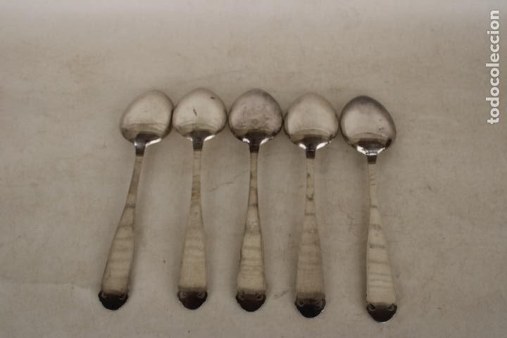 Antig&uuml;edades: 5 cucharas plateadas - Foto 4