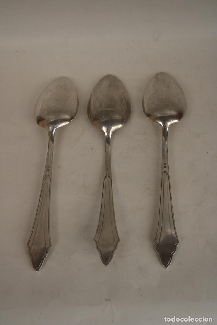 Antig&uuml;edades: 3 cucharas soperas plateadas - Foto 2