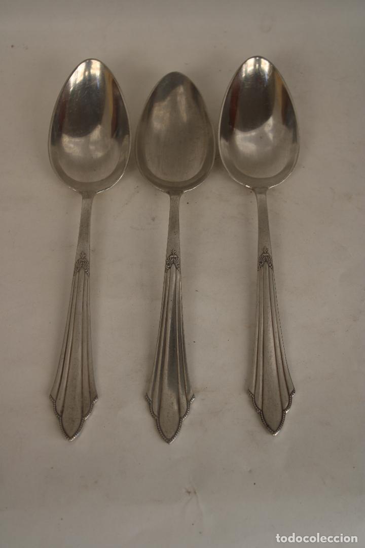 Antig&uuml;edades: 3 cucharas soperas plateadas - Foto 1