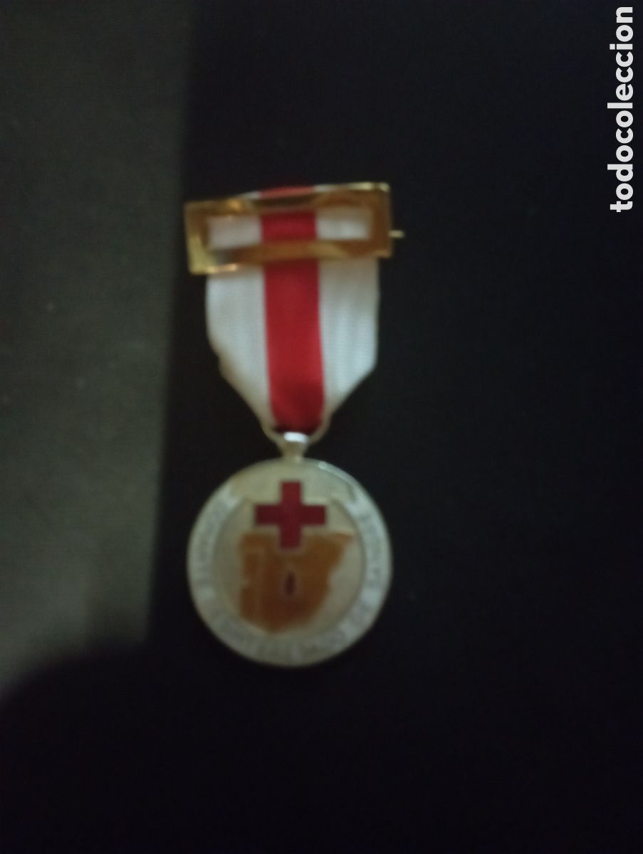 Antig&uuml;edades: Medalla donante Sangre - Foto 1