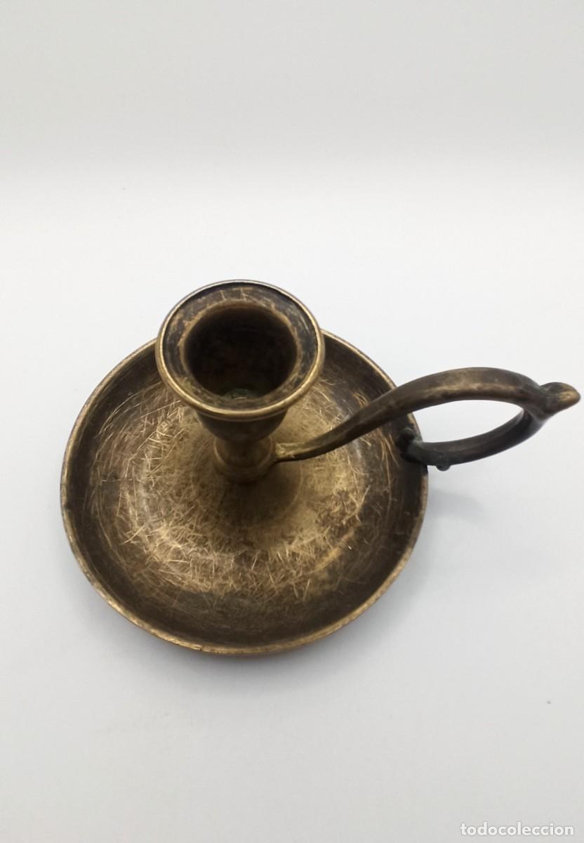 Antig&uuml;edades: Palmatoria vela bronce - Foto 3