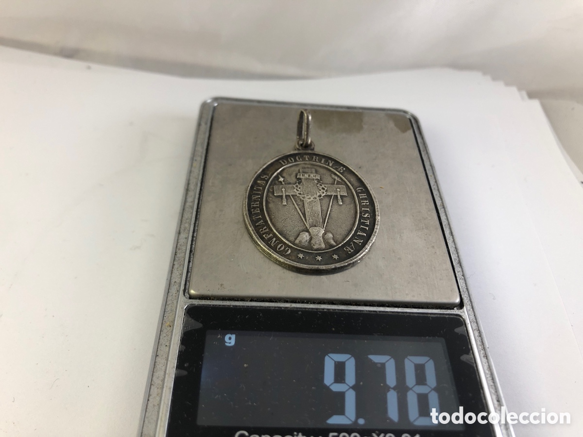 Antig&uuml;edades: Medalla religiosa - Foto 6