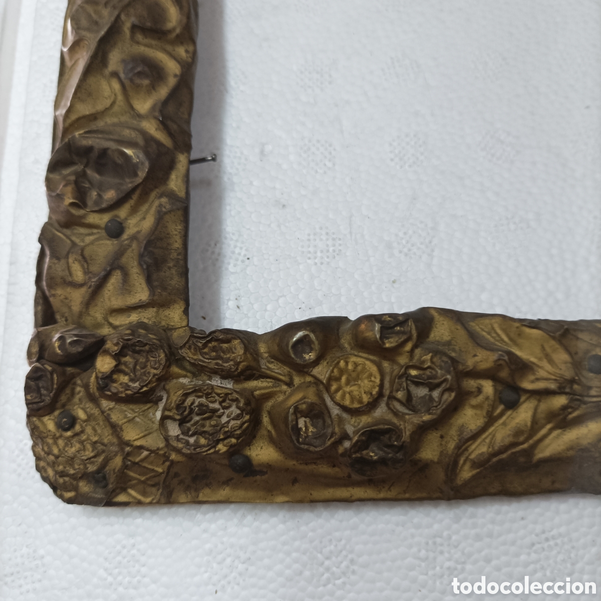 Antig&uuml;edades: Antiguo Marco de lat&oacute;n y madera - Foto 3