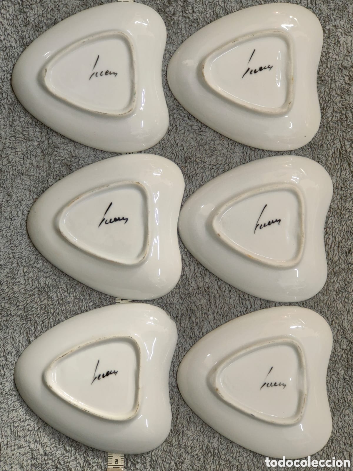 Antig&uuml;edades: Platitos firmados - Foto 2