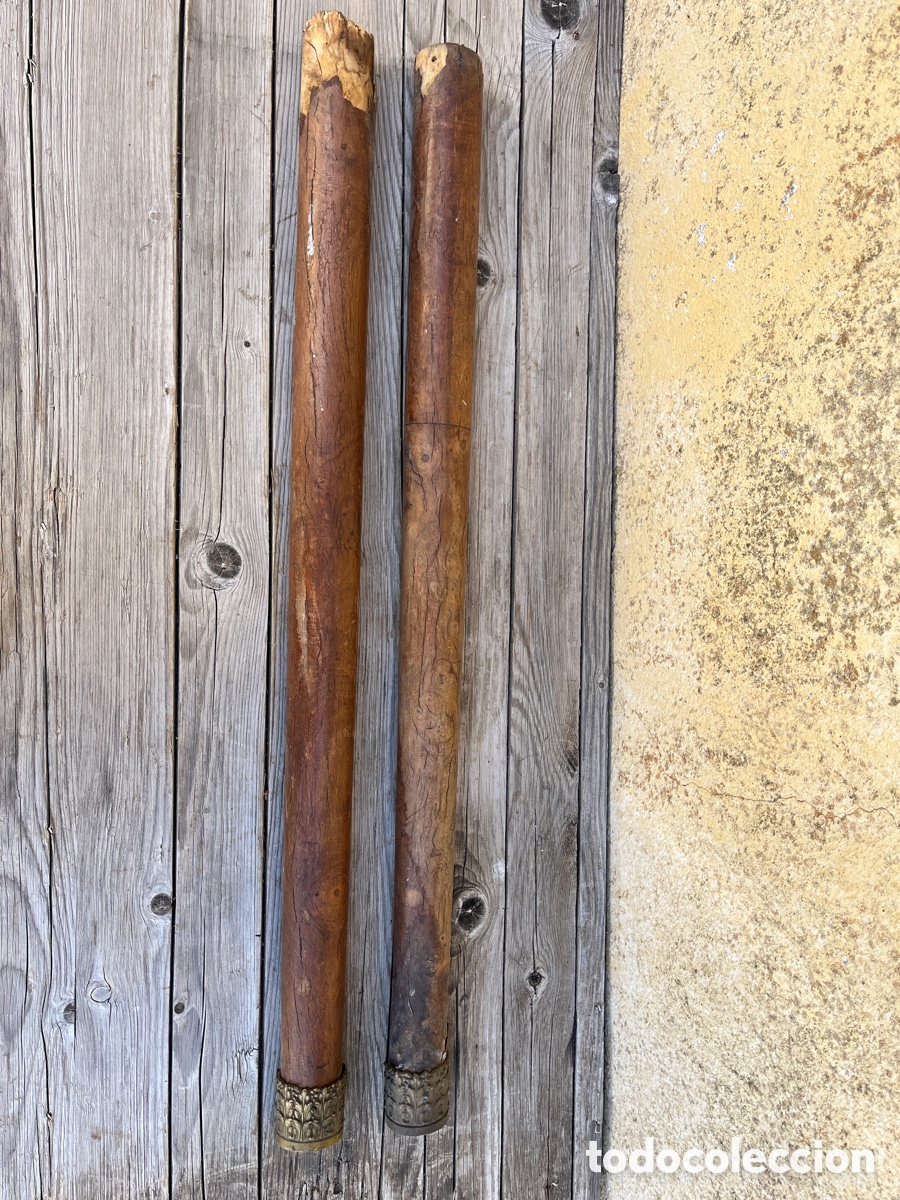 Antig&uuml;edades: Dos piezas de madera antigua para decoraci&oacute;n de muebles, en madera de ra&iacute;z con terminaci&oacute;n en bronce