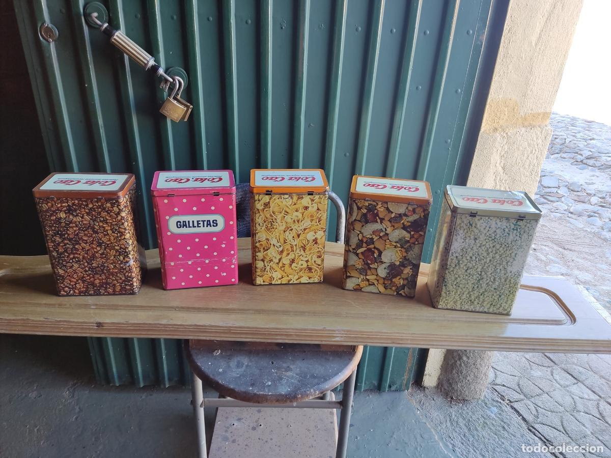 Antig&uuml;edades: Latas de la coleccion Cola Cao - Foto 2