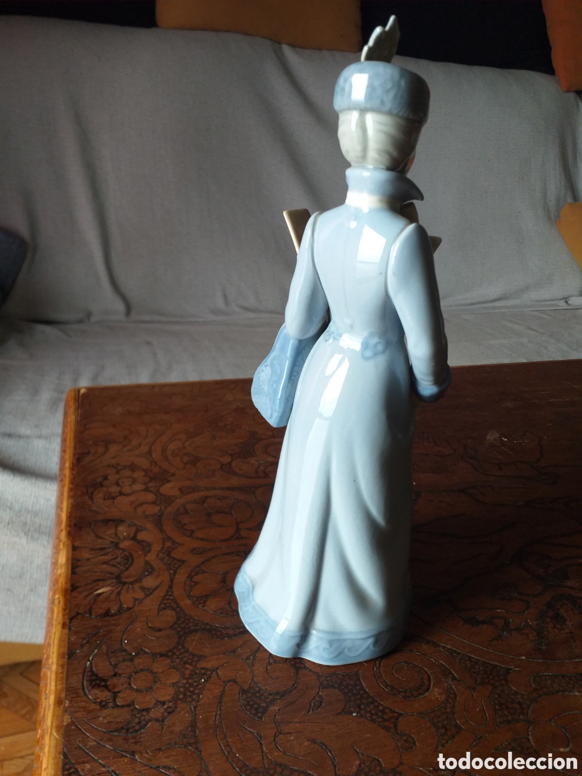 Antig&uuml;edades: Figura dama. ALBEE 1983 - Foto 2