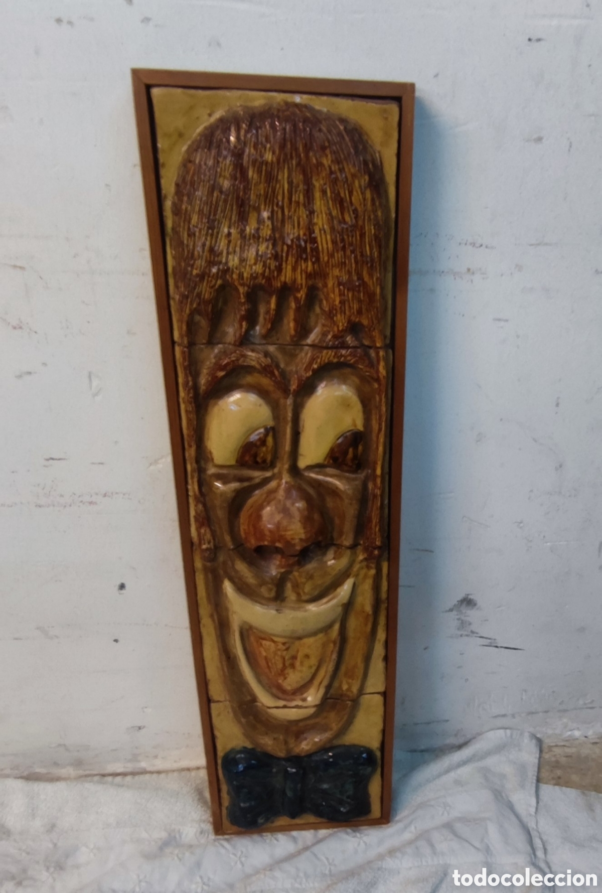 Antiques: azulejos en relieve