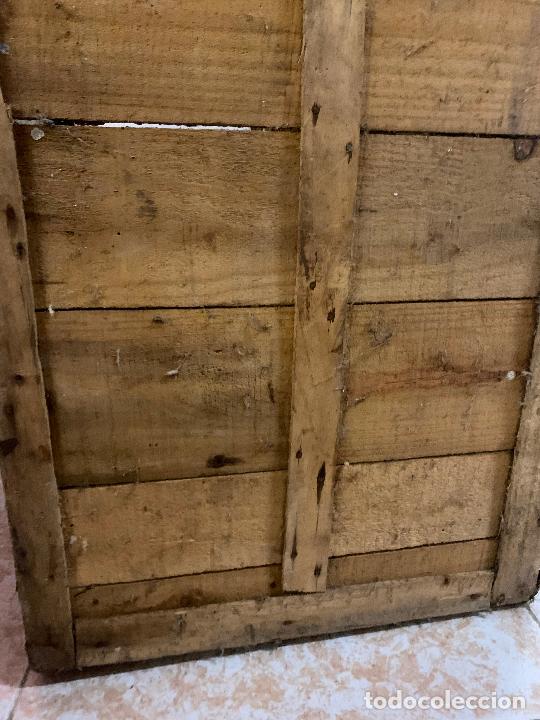 Antig&uuml;edades: Antiguo baul o arcon en madera. Mide 82x41x41cms - Foto 12