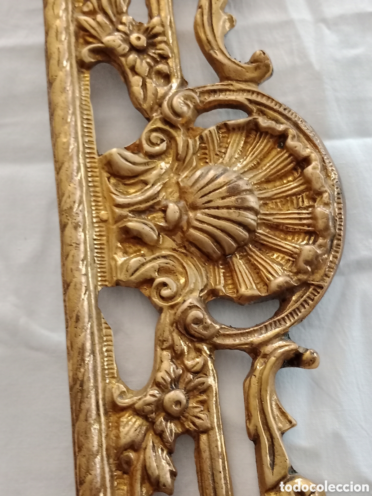 Antig&uuml;edades: Marco de bronce dorado - Foto 23