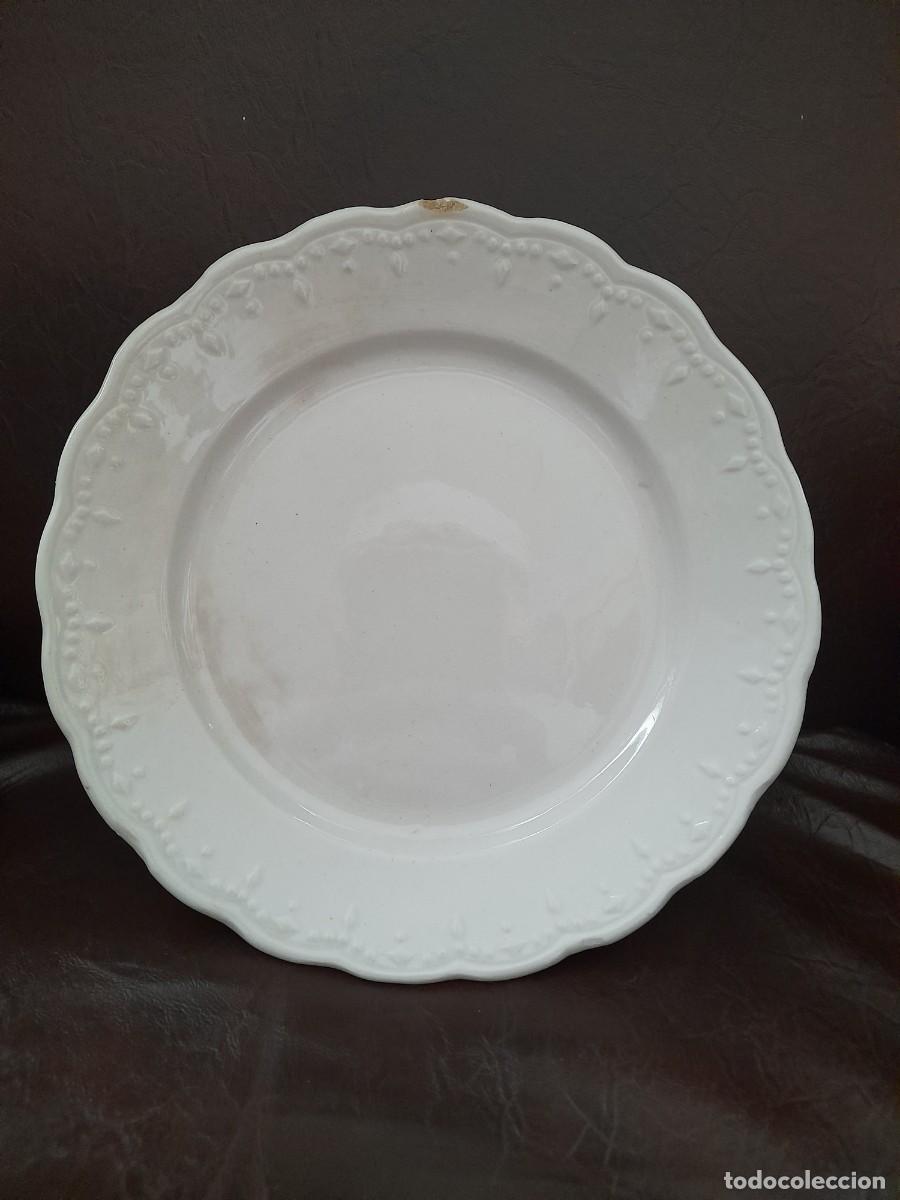 Antig&uuml;edades: Plato de loza antiguo de postre - Foto 1