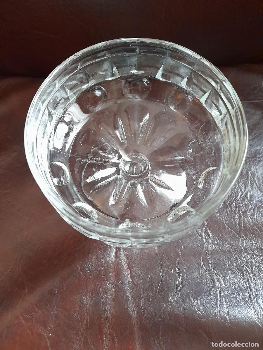 Antig&uuml;edades: Copa de postre tallada de cristal antiguo - Foto 2