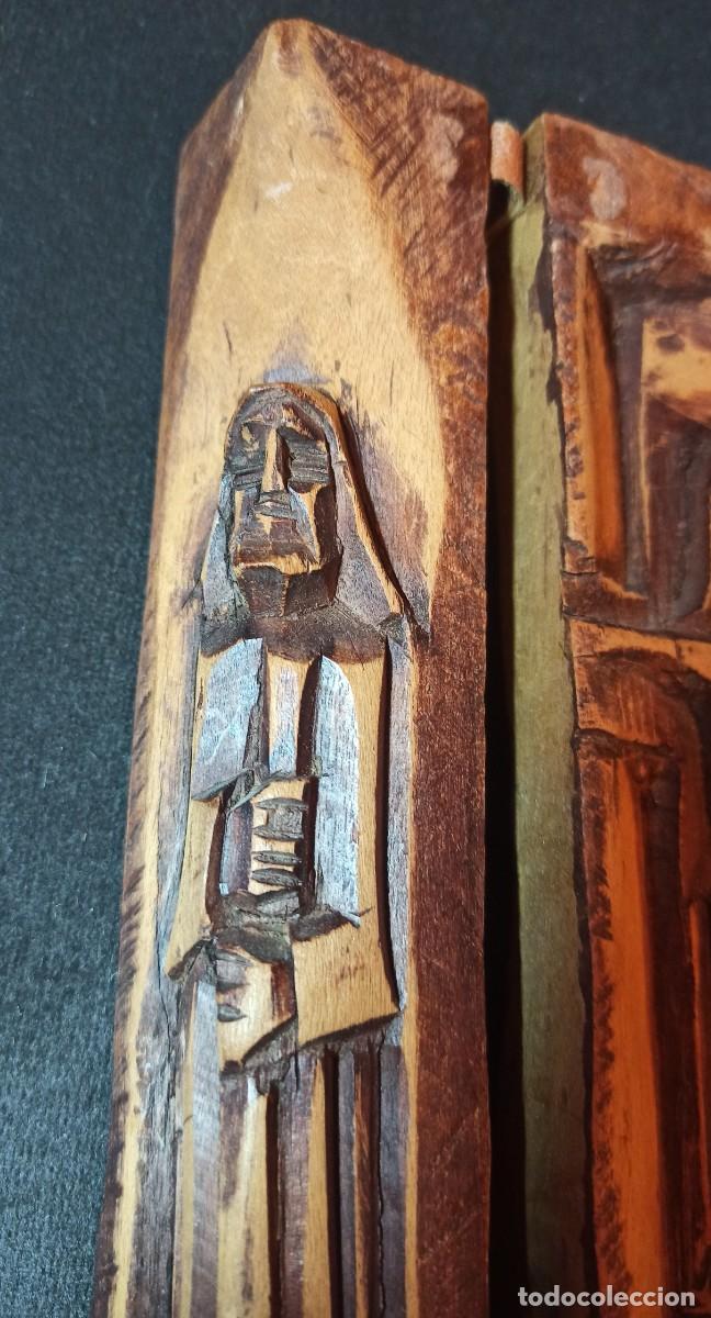 Antig&uuml;edades: Triptico muy antiguo tallado a mano. - Foto 7