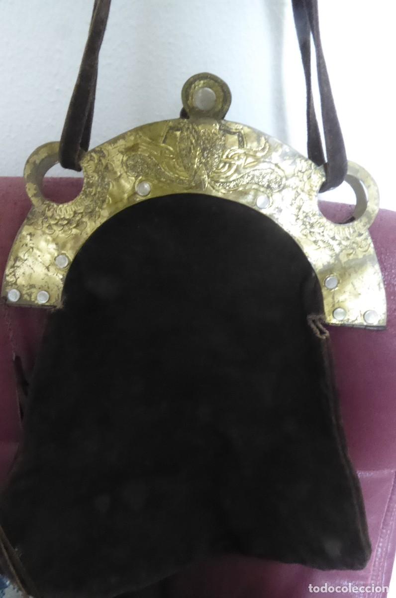 Antig&uuml;edades: Bolso de asas y piel - Foto 5