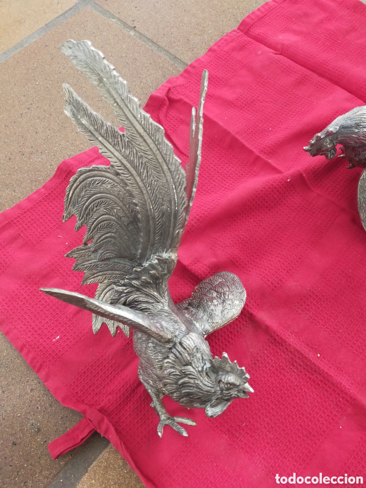 Antig&uuml;edades: Gallos metal - Foto 2