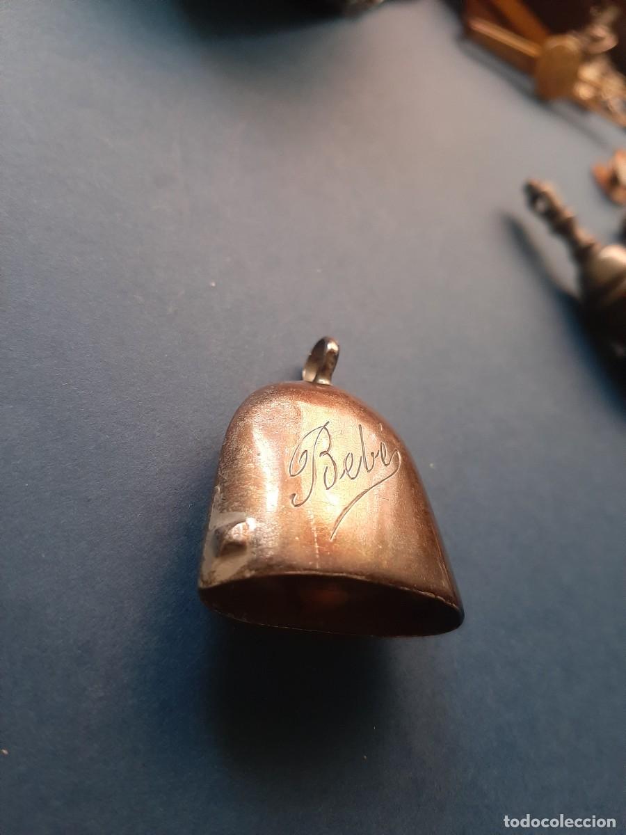 Antig&uuml;edades: Cascabel sonajero de plata para cuna de bebe - Foto 2