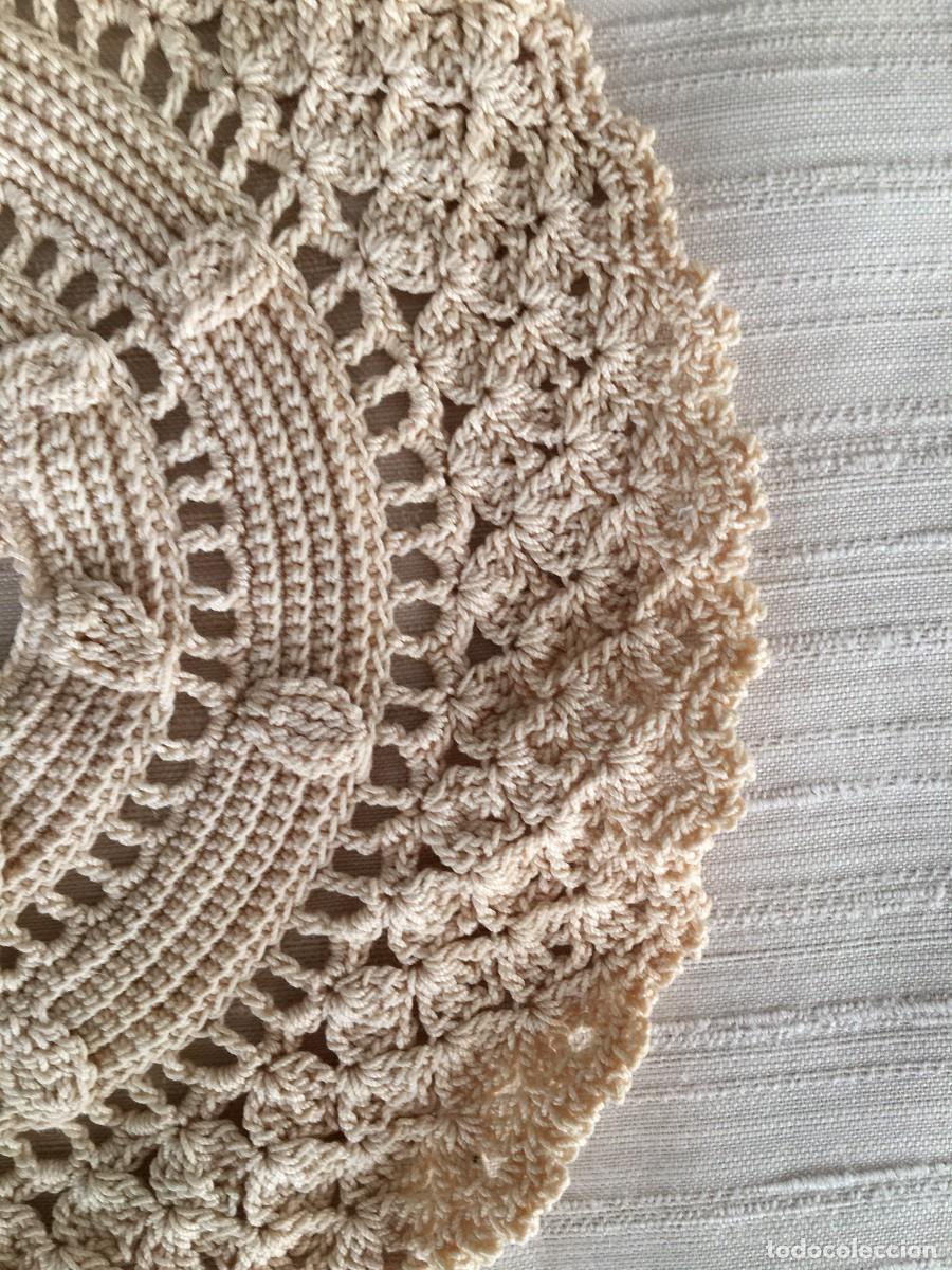 Antig&uuml;edades: Tapete antiguo de crochet - Foto 2