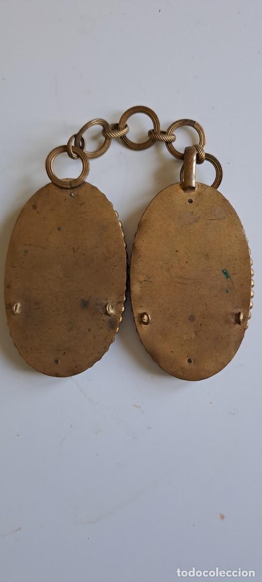 Antig&uuml;edades: Alamar de bronce y madera tallada - Foto 2