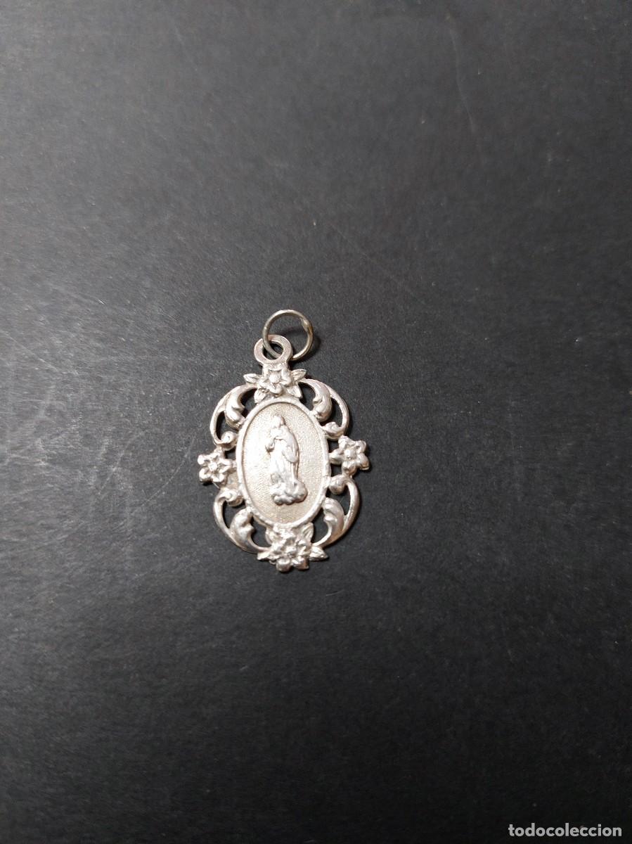 Antig&uuml;edades: Medalla de plata - calada- 1912 - Foto 1