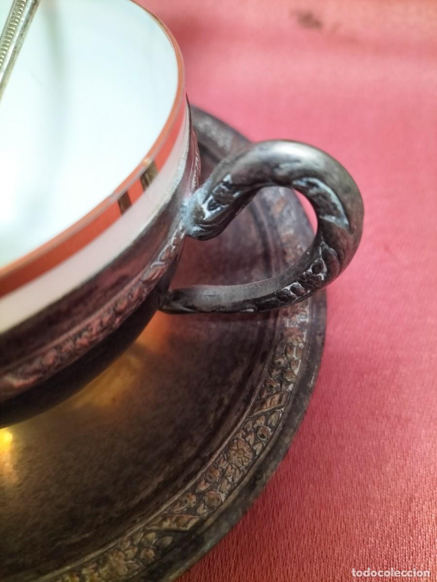Antig&uuml;edades: Bonita pareja de tazas de opalina - Foto 4