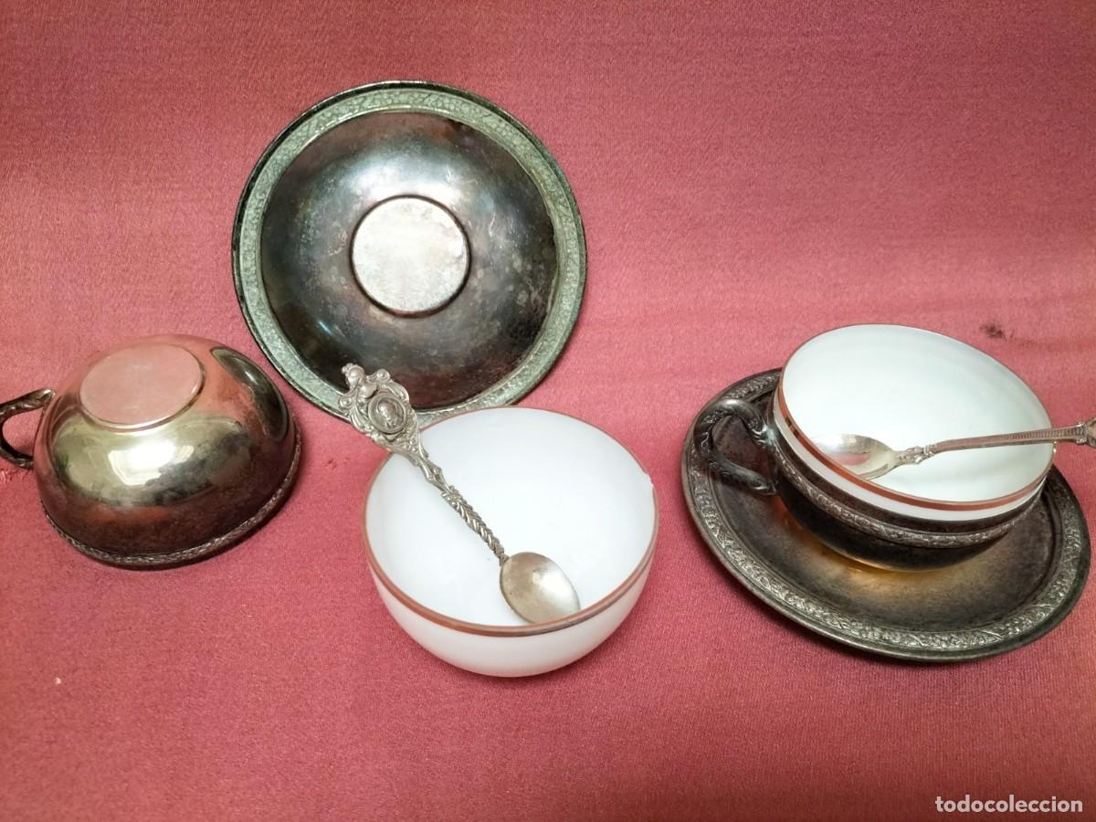 Antig&uuml;edades: Bonita pareja de tazas de opalina - Foto 7