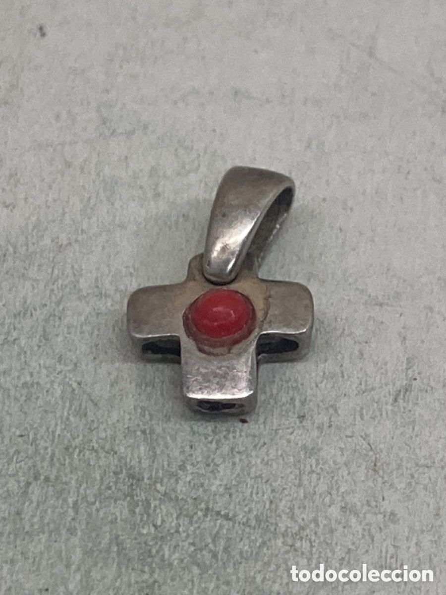 Antig&uuml;edades: Cruz de plata C16 - Foto 1