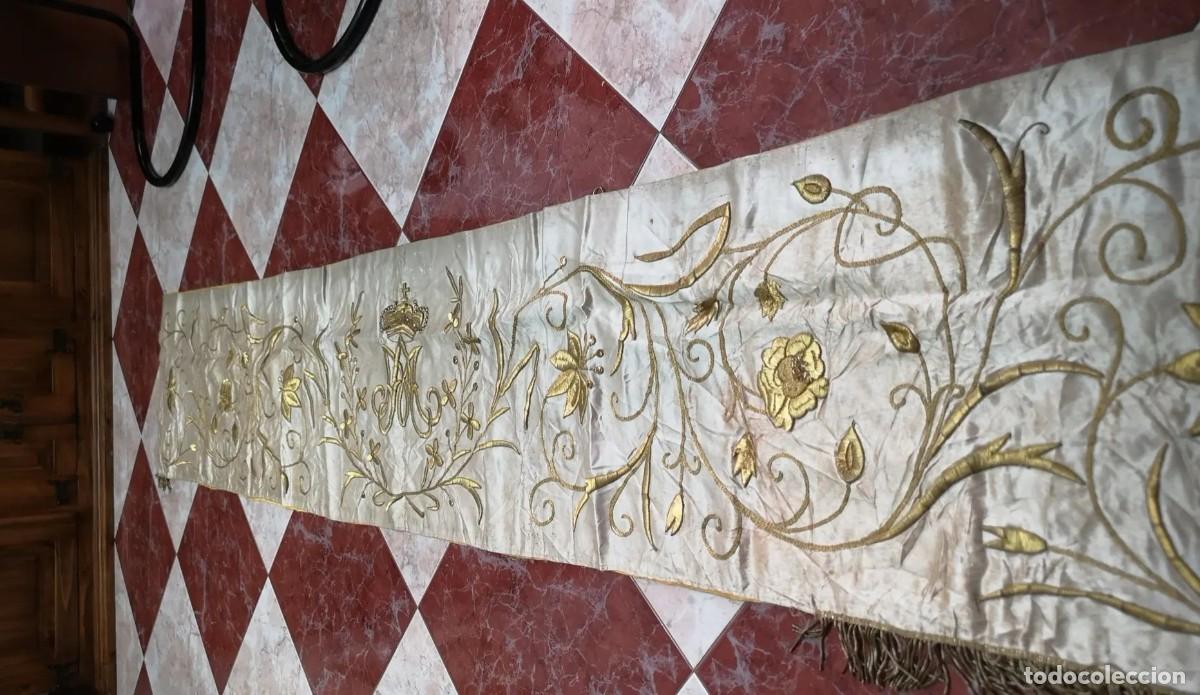 Antig&uuml;edades: Bordado en oro - Foto 3