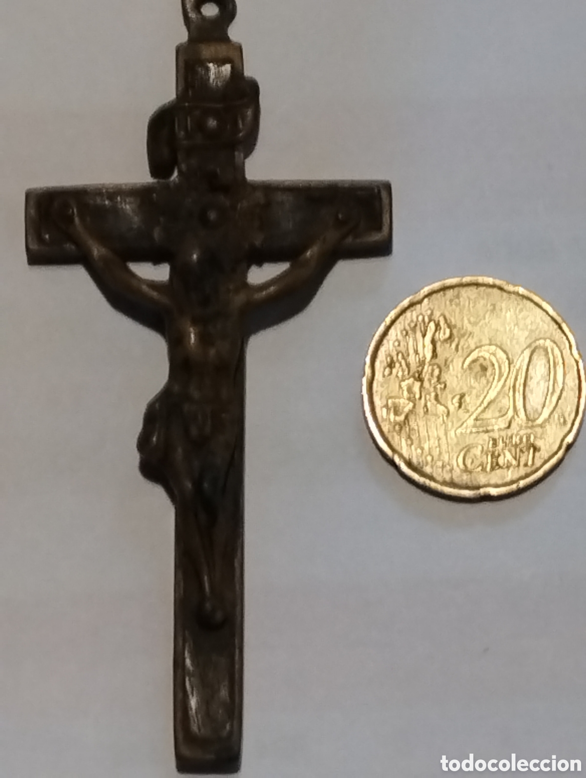Antig&uuml;edades: Antiguo crucifijo de bronce - Foto 1
