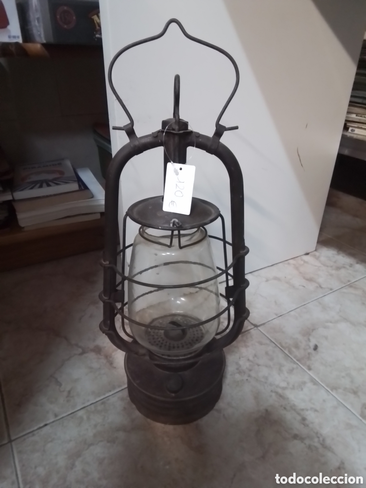 Antig&uuml;edades: Quinqu&eacute;, l&aacute;mpara de parafina, candil - Foto 1