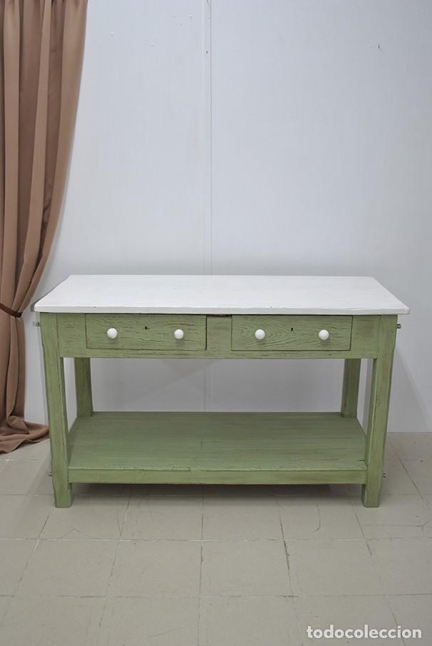 Antig&uuml;edades: MESA DE COCINA ANTIGUA PINTADA DE VERDE Y BLANCO - Foto 3