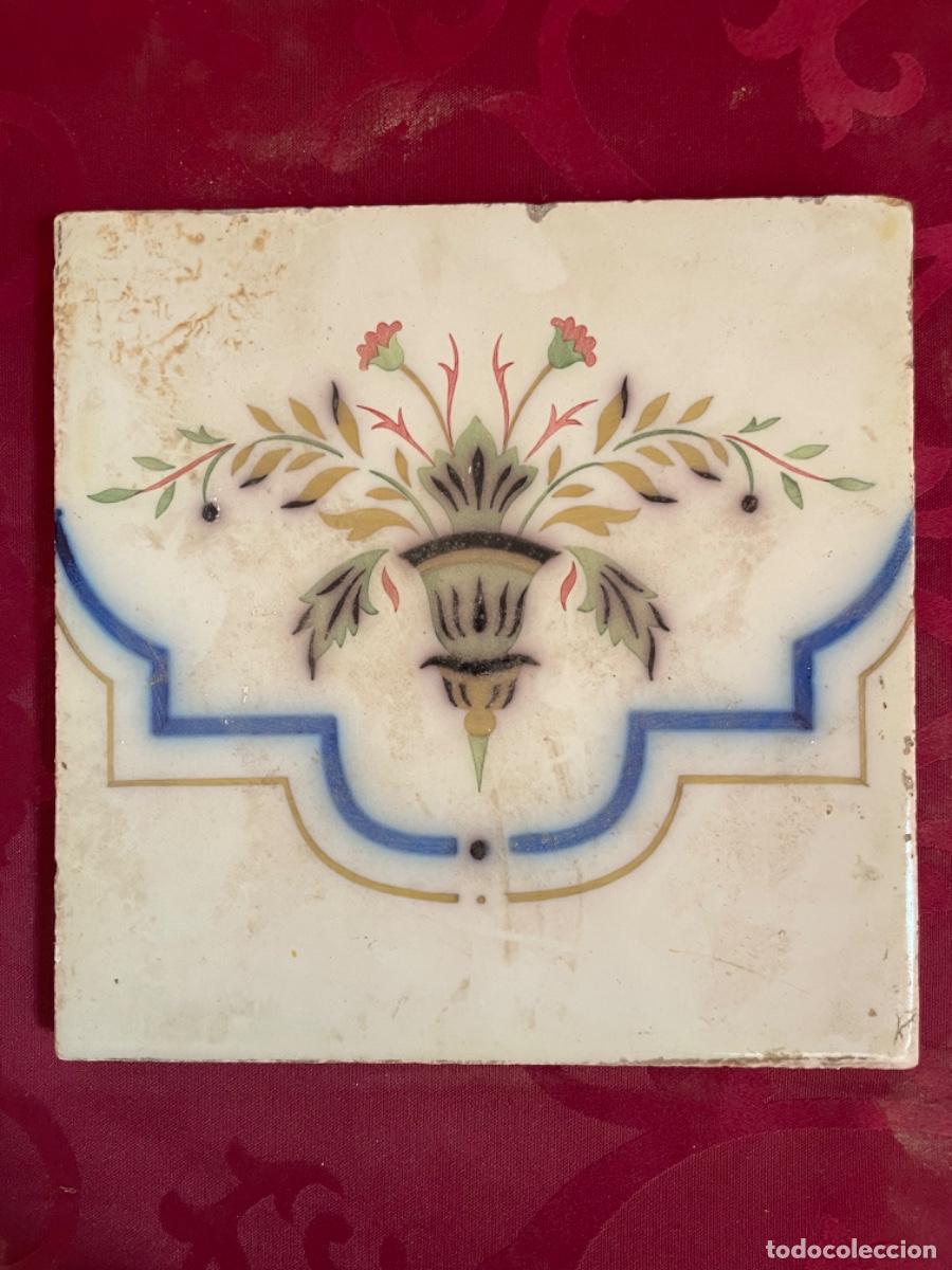 Antig&uuml;edades: Azulejo antiguo muy bonito - Foto 1