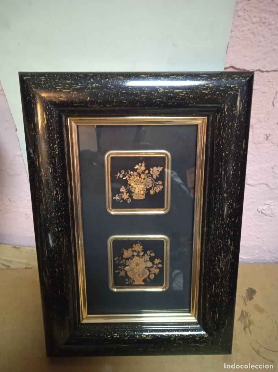 Antig&uuml;edades: Marco grande damasquinado en oro - Foto 1