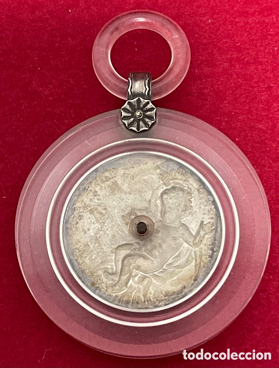 Antig&uuml;edades: Antigua medalla de cuna, en plata de ley. - Foto 3