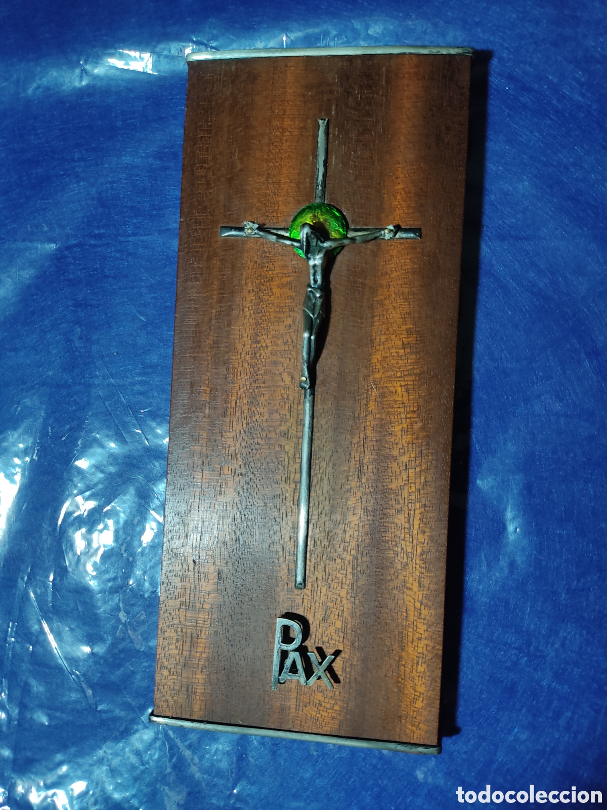 Antig&uuml;edades: Cuadro de Jes&uacute;s,cruz de plata de ley. - Foto 1